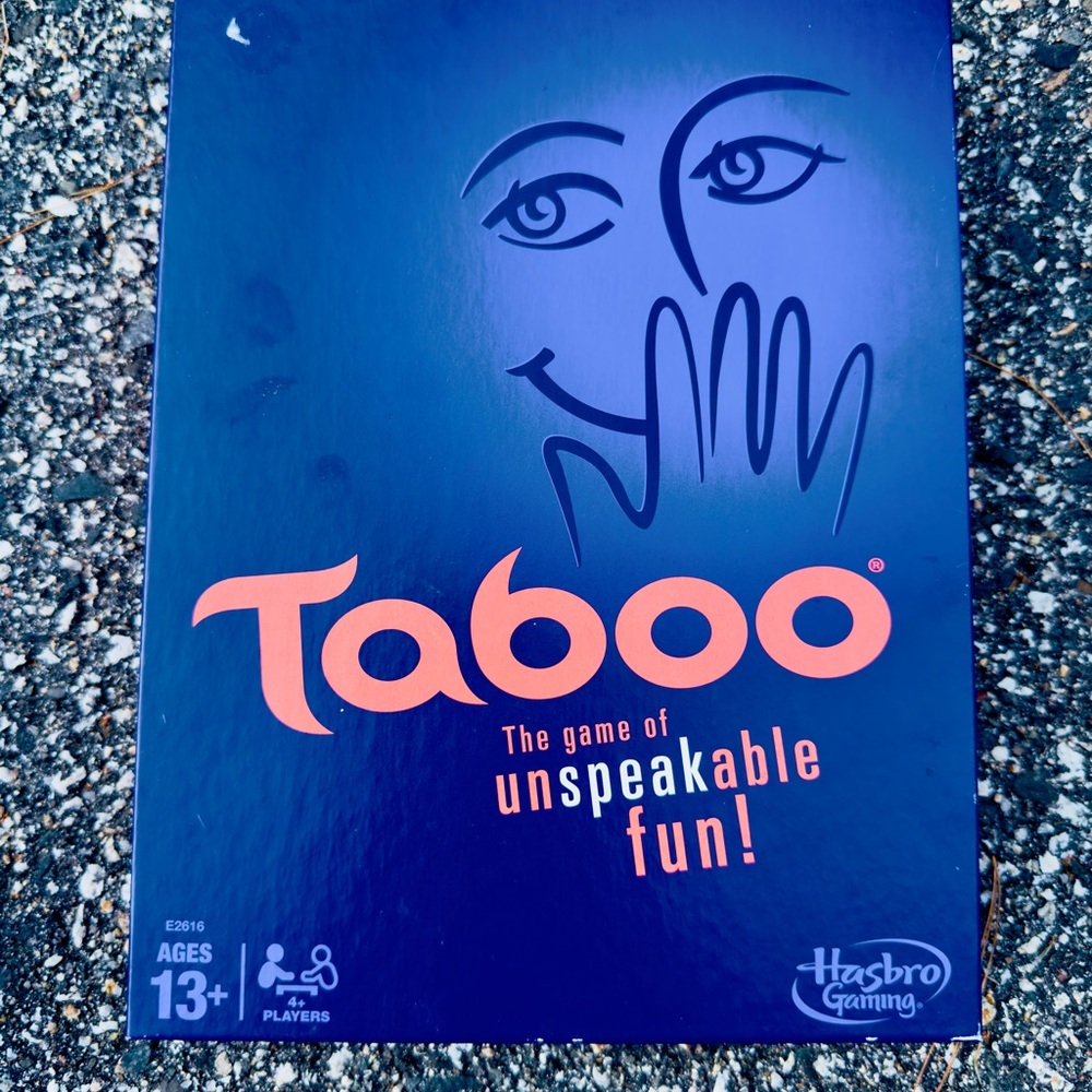 Hasbro Taboo Game - Blue and Orange - Picture 2 of 3
